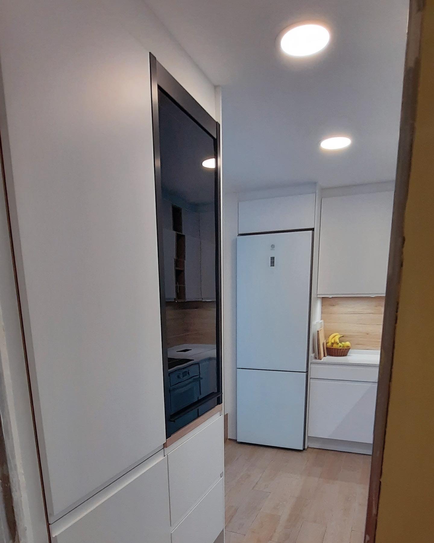 BBA066F1-9396-44CC-B968-04D8DF88A482