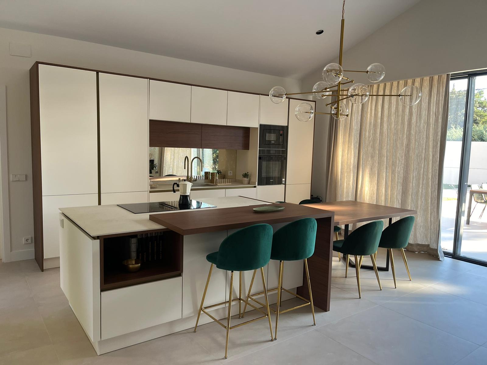 PHOTO-2024-12-08-19-59-05 2