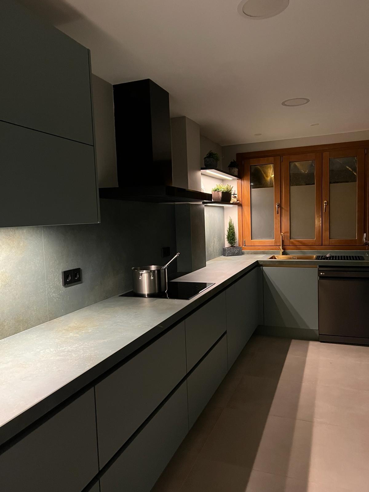 a3df138f-1f7b-459f-9fcb-335cd322f437