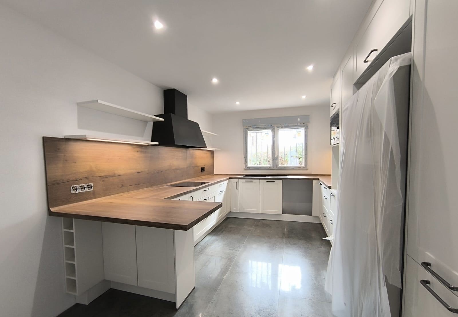 a76896ed-1a19-4e2b-8edd-f502ee90a623